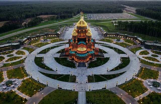 Экскурсия в парк "Патриот"